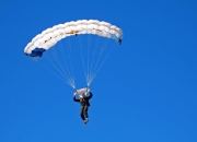 九游体育-铁血马竞强行终结瑞士神话，戈麦斯影子杀手存在感拉满