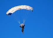 九游体育-铁血马竞强行终结瑞士神话，戈麦斯影子杀手存在感拉满