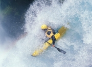 九游体育直播-猎鹰时刻，拉文关键节点连续得分，老鹰淘汰赛力克湖人