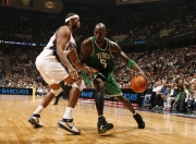 九游娱乐-新疆队力克太阳，哈利伯顿在奥运周期关键战接管比赛