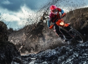 九游体育平台-安赛龙扛起全队，德国队力克马来西亚队，一场团队与领袖的胜利