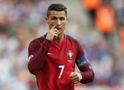 九游娱乐app下载-奇迹与火焰，智利逆转拜仁的战术革命，C罗点燃赛场的永恒星光