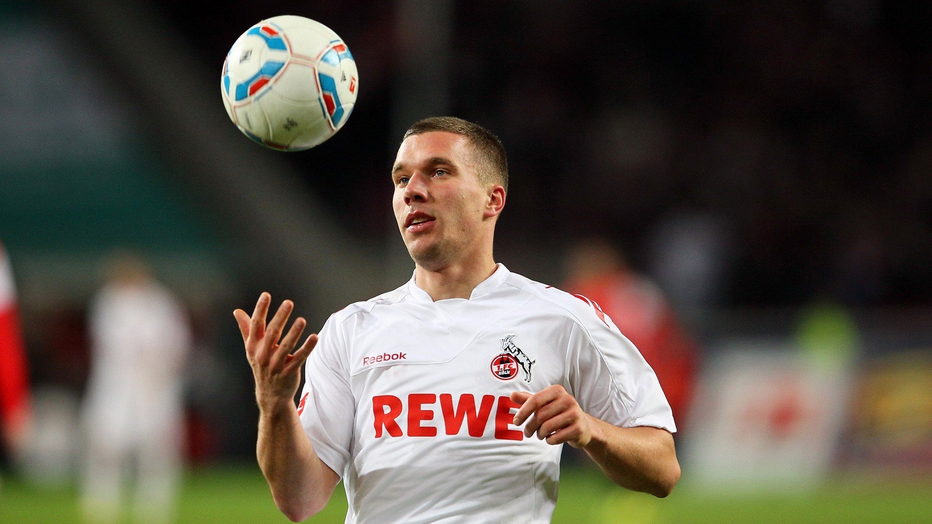 从黄蜂到世界之巅,班凯罗的双重征服