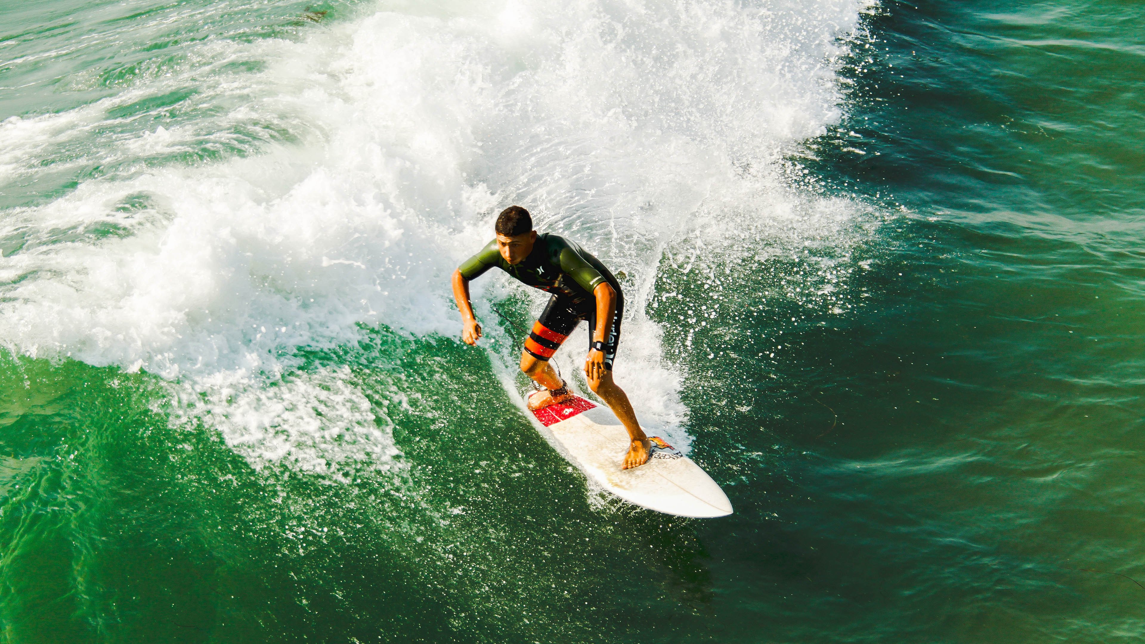 冰火对决，吉林队血拼爵士，莫兰特防守端化身铁锁锁死对手